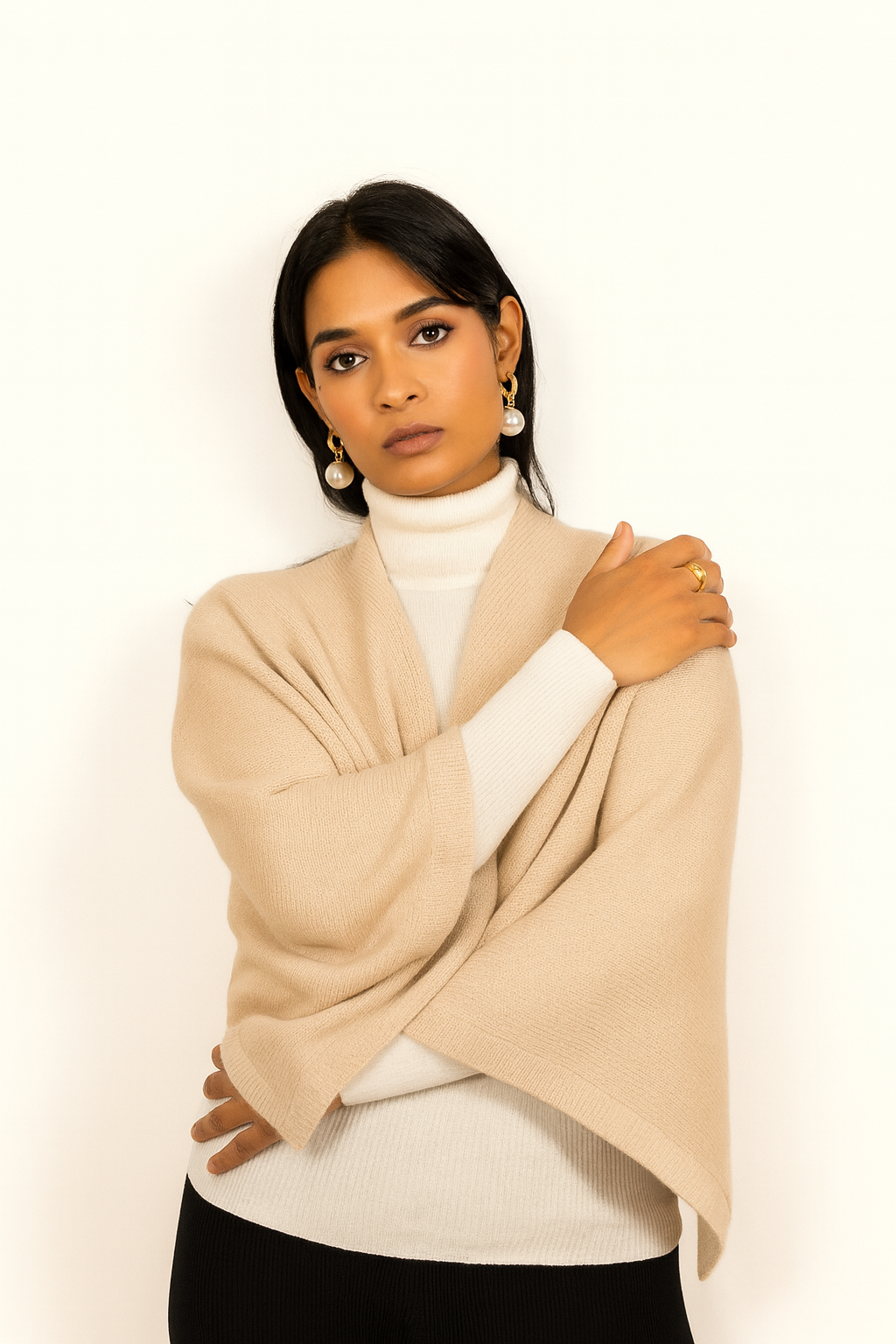 Moonlight Puyu Ruana